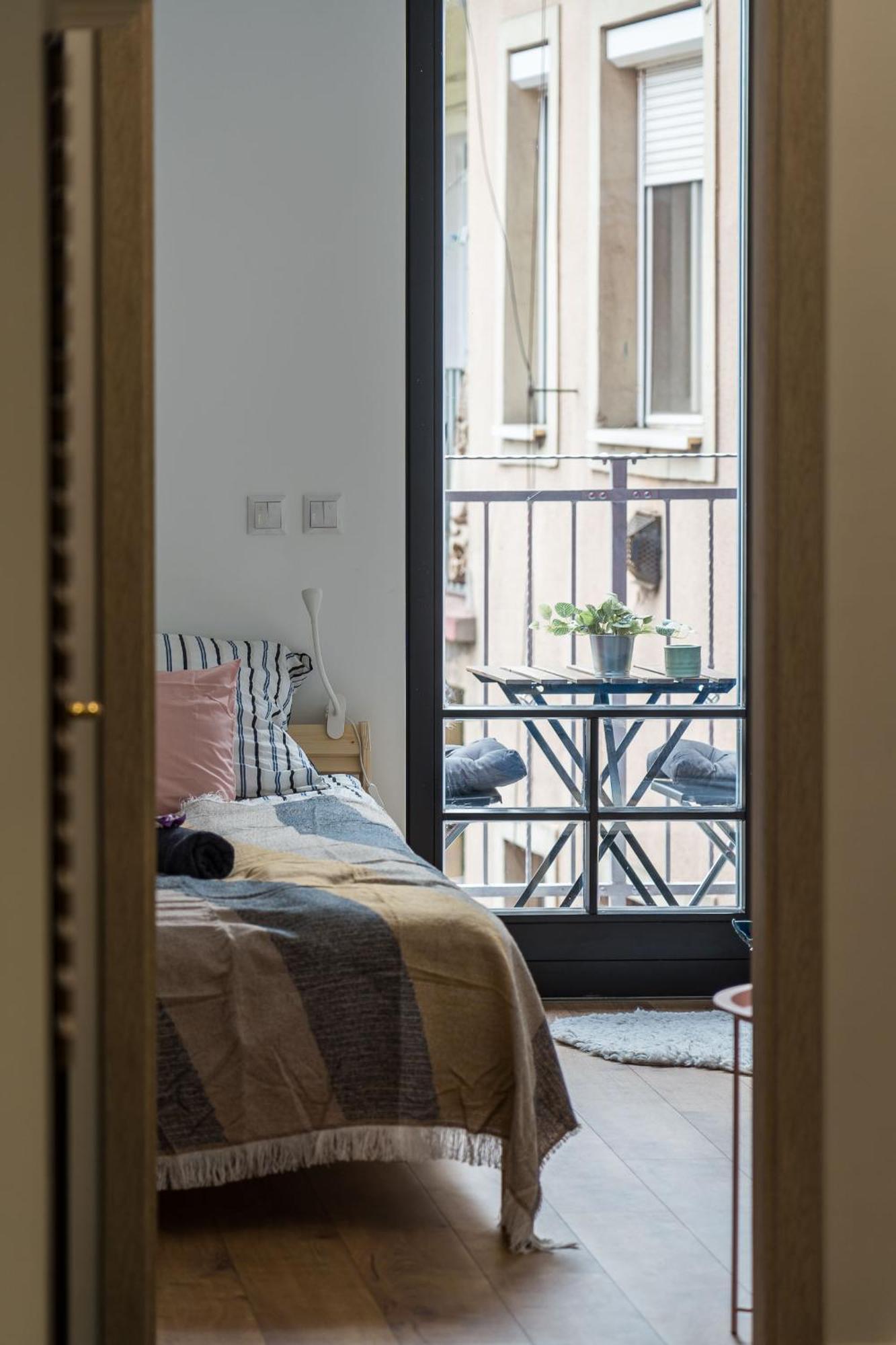Stafetahaz Apartmanok Vác Exterior foto