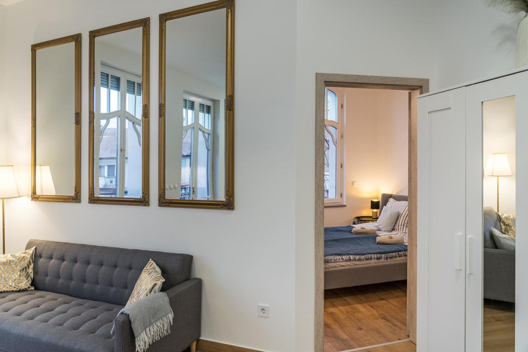 Stafetahaz Apartmanok Vác Exterior foto